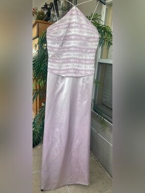 Dave & Johnny Pale Lilac Satin Dress Top